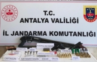 Antalya'da uyuşturucu operasyonunda 6 şüpheli yakalandı