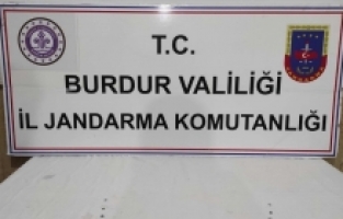 Burdur'daki tarihi eser operasyonunda 2 heykel ve 124 sikke ele geçirildi