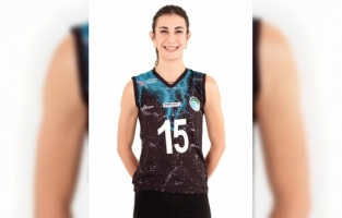 Çukurova Belediyesi Adana Demirspor, Hazal Selin Uygur ile sözleşme yeniledi