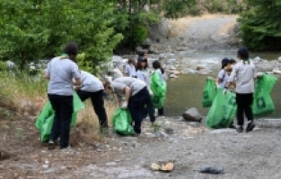 Dünya Çevre Günü’nde 1 ton cam ve plastik atık geri dönüşüme kazandırıldı