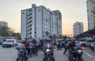 Mersin'de uyuşturucu satıcılarına yönelik şafak baskınında 21 zanlı yakalandı
