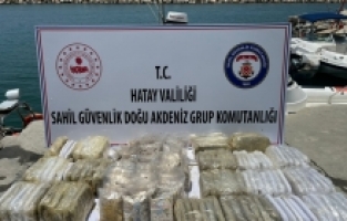 Hatay'da 43 bin uyuşturucu hap ve 26 kilogram esrar ele geçirildi