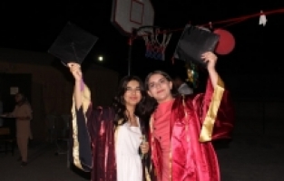 Hatay’da depremzede öğrencilerin mezuniyet sevinci