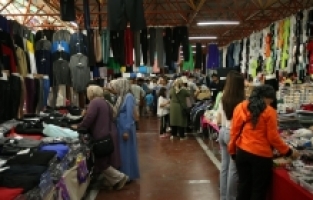 Kahramanmaraş'ta depremzede esnaf bayramı buruk karşılıyor