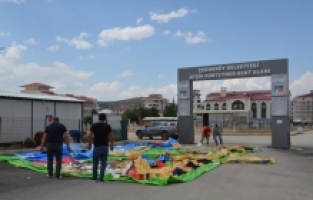 Kahramanmaraş'ta konteyner kentteki çocuklara eğlence