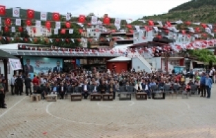 Saimbeyli'de Kültür ve Sanat Kiraz Festivali düzenlendi