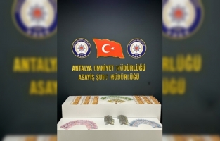 Antalya'da hırsızlık şüphelisi yakalandı