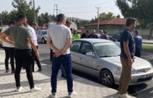 Burdur'da “dur“ ihtarına uymayıp 2 polisi yaralayan sürücüye 33 bin lira ceza