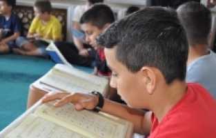 Depremin etkilediği Afşin'de yaz Kur'an kursları başladı