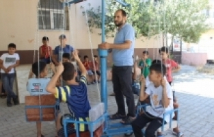 Reyhanlı'da çocuklar Kur'an-ı Kerim'i eğlenerek öğreniyor