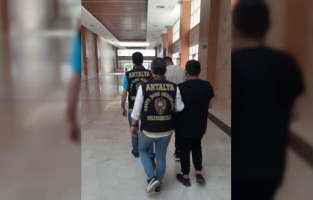 Antalya ve İstanbul'da düzenlenen dolandırıcılık operasyonunda 2 şüpheli tutuklandı