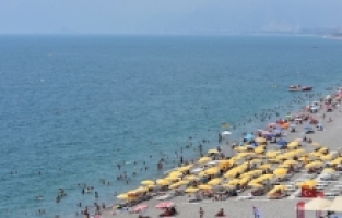 Antalya'da aşırı nem bunaltıyor