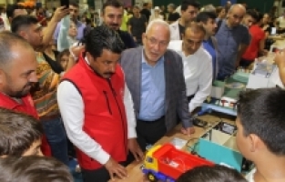 İskenderun’da öğrencilerin hazırladığı ürünler tanıtıldı