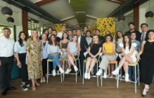 Türk öğrenciler Arçelik'in “A Ticket for Your Future“ programında buluştu