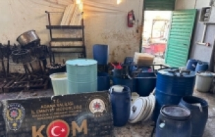 Adana'da 17 bin 800 litre kaçak akaryakıt ele geçirildi