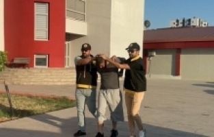 Adana'da bir kişinin sokakta öldürülmesiyle ilgili 4 zanlı tutuklandı