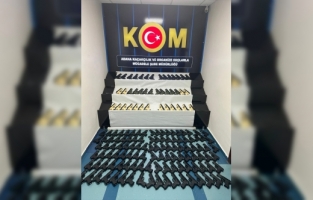 Adana'da yasa dışı silah üreten 3 şüpheli tutuklandı