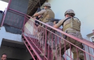 Antalya'da eş zamanlı narkotik operasyonu