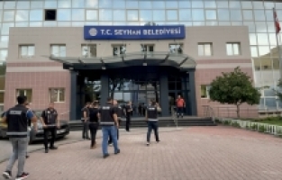 Adana'da, Seyhan ve Çukurova belediyelerindeki usulsüzlüklerle ilgili 58 şüpheli yakalandı