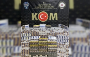 Hatay'da 10 bin 100 paket kaçak sigara ele geçirildi