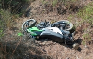 Hatay'da devrilen motosikletin sürücüsü yaralandı