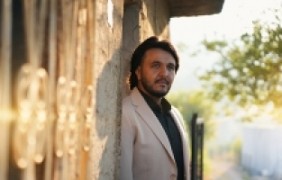 Muharrem Şanaral yeni eseri 'Anam'a klip çekti