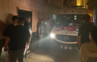 Adana'da 12 yaşındaki çocuk evinde başından vurulmuş halde ölü bulundu