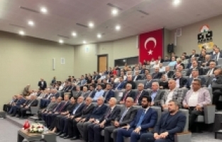Adana'da “Cumhuriyetin 100. yılında Adana Ekonomisinin Dünü, Bugünü ve Yarını“ paneli düzenlendi