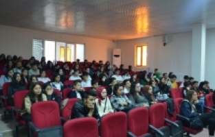 Afşin'de şiir paneli düzenlendi