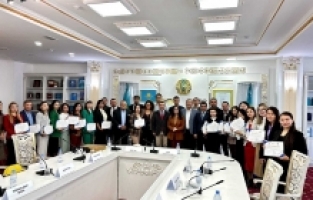 AGC heyeti, Astana'da ziyaretlerde bulundu