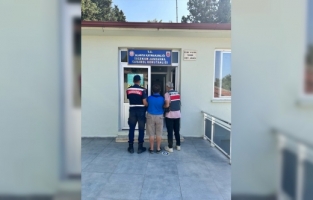 Alanya'da çeşitli suçlardan aranan bir şüpheli tutuklandı