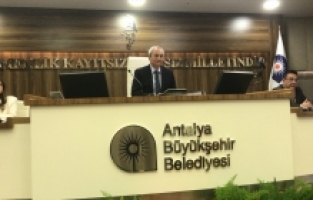 Altın Portakal Film Festivali'nin iptali Antalya Büyükşehir Belediye meclisinde değerlendirildi