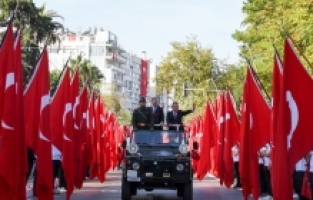 Antalya ve çevre illerde Cumhuriyet'in 100. yıl dönümü kutlamaları