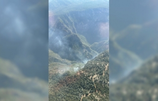 Burdur'da Karanlıkdere Kanyonu'ndaki orman yangınına müdahale sürüyor