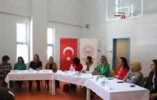 Burdur'da kız çocuklarına ilham veren buluşma düzenlendi