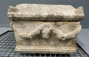 Isparta'da bebek lahdi ele geçirildi