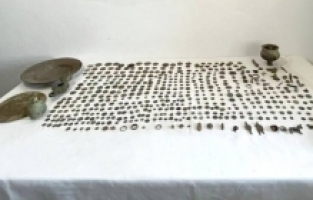 Mersin'de 785 sikke ve 32 tarihi obje ele geçirildi