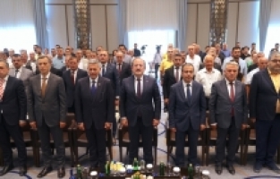 Mersin'de “Ekonomi Zirvesi“ programı yapıldı