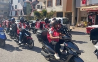 Mersin'de trafik kazasında ağır yaralanan motosikletli kurye hayatını kaybetti