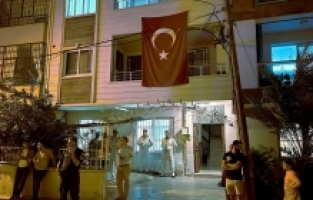 Şehit Uzman Çavuş Teke'nin Mersin'deki ailesine şehadet haberi verildi