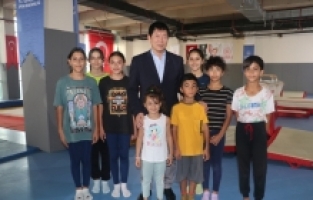 Uluslararası Cimnastik Federasyonundan depremzede sporculara malzeme desteği