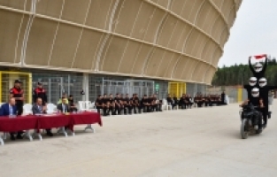 Adana'da eğitimini tamamlayan polisler, Yunus timinde göreve başladı