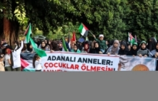Adana'da Filistin'e destek yürüyüşü düzenlendi