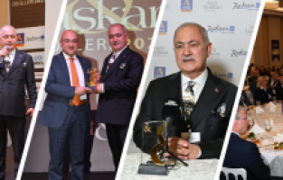 Başkan Kara'ya “Yılın Belediye Başkanı” ödülü