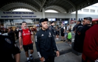 Beşiktaş kafilesi Antalya'ya geldi