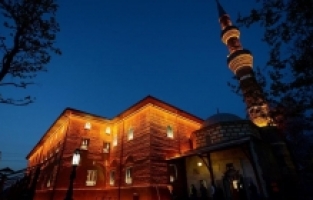 Filistinliler için tüm camilerde dua edilecek