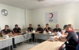 Kızılay'dan ANDA arama kurtarma ekibine ilk yardım eğitimi