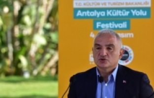 Türkiye Kültür Yolu Festivali'nin son durağı Antalya'da etkinlikler başladı