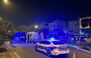 Antalya'da otomobilin çarptığı motosikletteki genç öldü