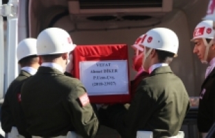 Rahatsızlanarak hayatını kaybeden uzman çavuşun cenazesi Hatay'da defnedildi